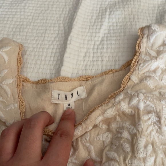 Like new! Dark ivory blouse - Picture 3 of 5